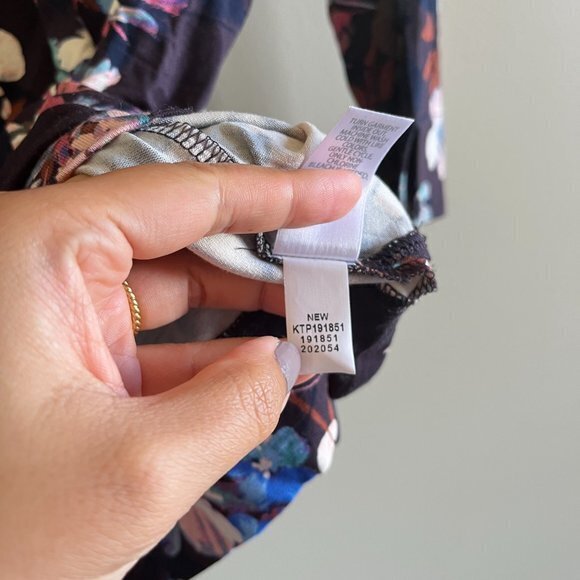 J. JILL Wearever Collection WOMENS Size S 3/4 Sleeve Floral Print Top Blouse - Picture 4 of 5